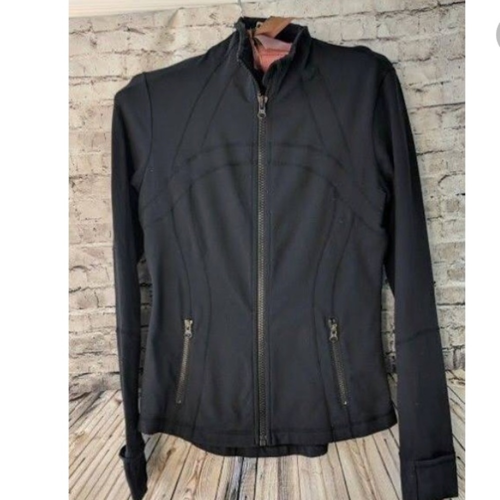 Lululemon Define Jacket w/hood in Black
